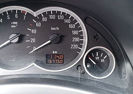 Opel Corsa 1.2 -