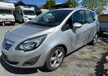 Opel Meriva B Innovation TÜV 10/2026