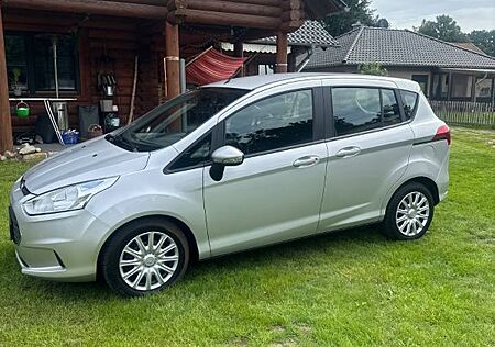 Ford B-Max 1,0 EcoBoost 74kW S/S SYNC Edition SYN...