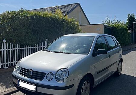 VW Polo Volkswagen 1.2 47kW Basis
