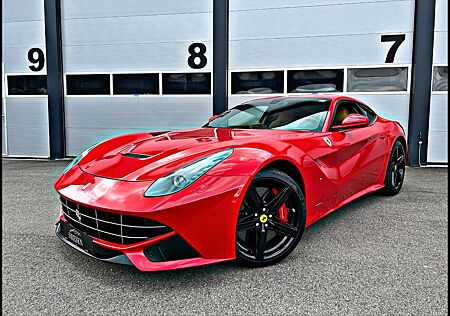 Ferrari F12 Berlinetta |Scuderia|Kamera|LEDLenkrad|Power