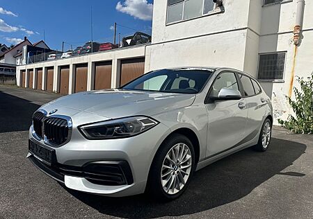 BMW 118 1 Lim. d/LED/navi/s.w.asistent/ACC