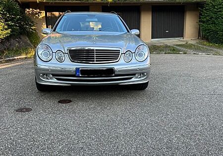 Mercedes-Benz E 500 4MATIC T AVANTGARDE Avantgarde