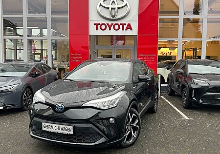 Toyota C-HR 2,0 Hybrid Team D, Kamera/PDC/ AppleCar