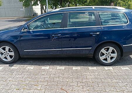 VW Passat Volkswagen 2.0 TDI DPF DSG Highline Highline
