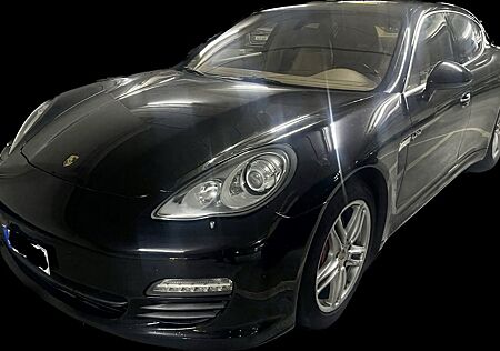 Porsche Panamera S Hybrid , Approved ,Garantie.