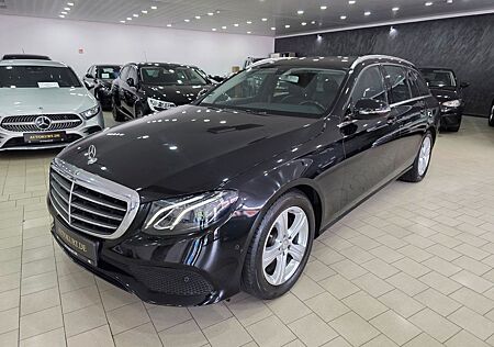 Mercedes-Benz E 220 d T-modell Kamera LED Leder