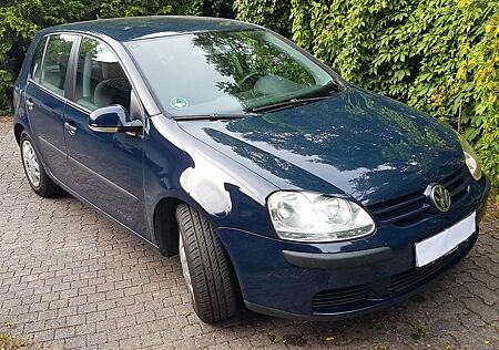 VW Golf Volkswagen 1.6 FSI Trendline Trendline Standheizung