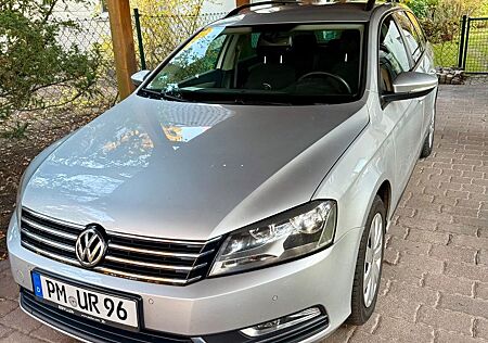 VW Passat Variant Volkswagen 2.0 TDI Trendline BMotion Tec...