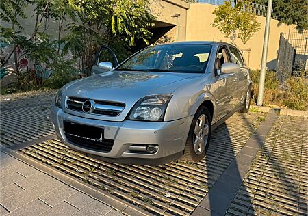 Opel Signum 2.2 Direct
