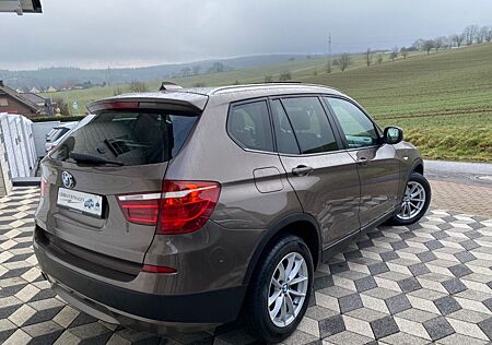 BMW X3 xDrive 20 dA 1.HAND PANORAMA XENON AHK
