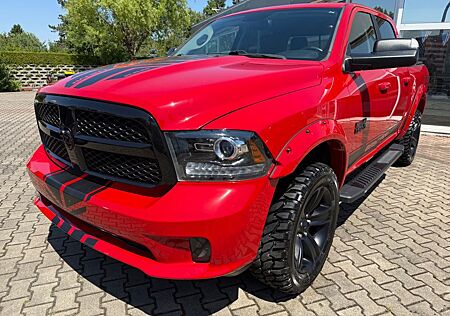 Dodge RAM 5.7 V8 HEMI *SPORT*OFFROAD PAKET *4x4*