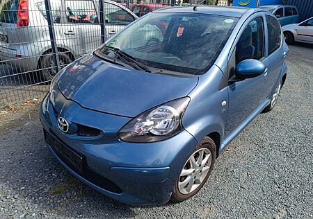 Toyota Aygo (X) Aygo (X) 1,0-l-VVT-i Cool Klima TÜV neu