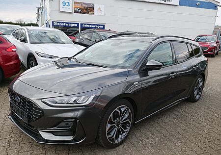 Ford Focus ST-Line X LED ACC Auto. Leder Pano HUD B&O