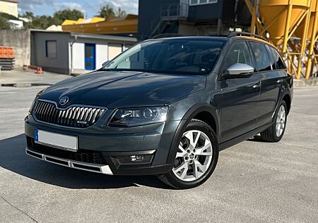 Skoda Octavia 2.0 TDI DSG 4x4 Scout Combi Scout