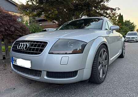 Audi TT Coupe 1.8T -