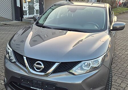 Nissan Qashqai Acenta AUTOMATIKGETREBE UND KLIMAALAGE