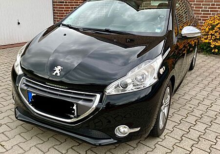 Peugeot 208 1.6 Allure 120 VTi Allure
