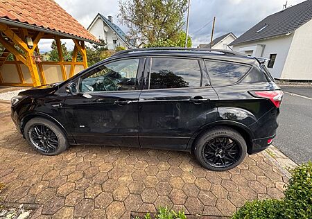 Ford Kuga 2,0 TDCi 4x4 132kW ST-Line PowerShift S...