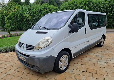 Renault Trafic Combi L2H1 2,7t verglast