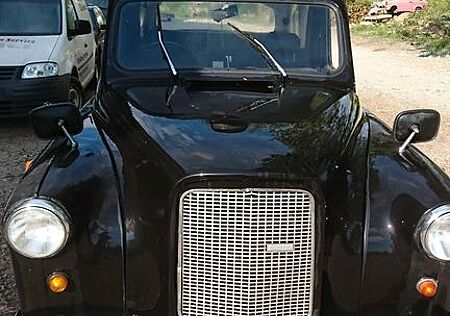 Austin London Taxi Black Cabs Oldtimer FX4D