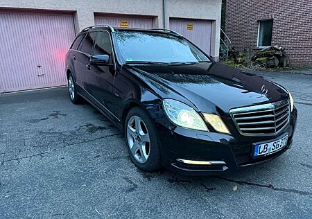 Mercedes-Benz E 350 CDI T BlueEFFICIENCY AVANTGARDE AVANTGARDE