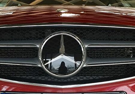 Mercedes-Benz E 250 T AVANTGARDE Autom. AVANTGARDE