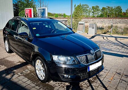 Skoda Octavia 2.0 TDI Style Combi Style