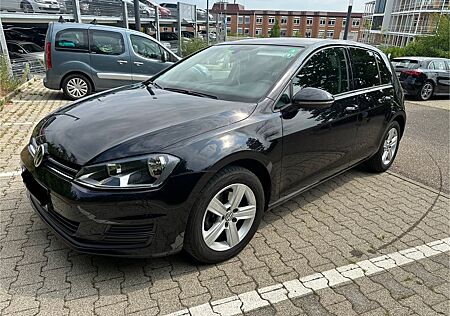 VW Golf Volkswagen 2.0 TDI DSG, 150 PS , Automatik.