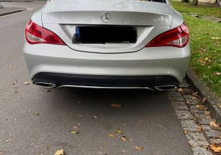 Mercedes-Benz CLA 200 d 4MATIC DCT -