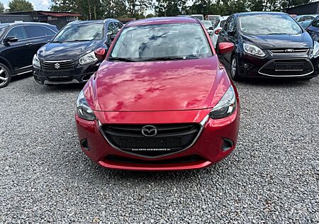 Mazda 2 Lim. Center-Line