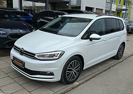 VW Touran Volkswagen 1.5 TSI 7-SiTZER/STHZ/AHK/ACC/LED/KAMERA