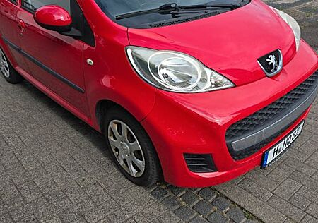Peugeot 107 Citroen C1 Toyota Aygo Klima TÜV 4 Türer