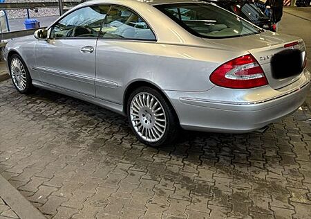 Mercedes-Benz CLK 200 KOMPRESSOR ELEGANCE Elegance
