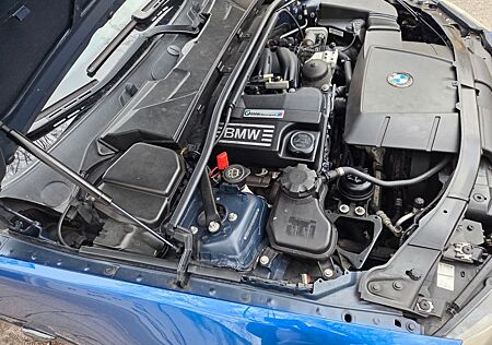 BMW 318i -2.0-liter-motor