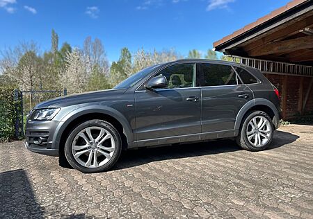 Audi Q5 2.0 TDI S tronic quattro -