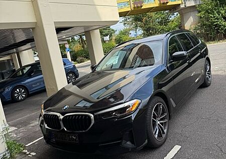 BMW 520d Touring A -