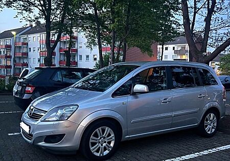 Opel Zafira 1.8 Family Family