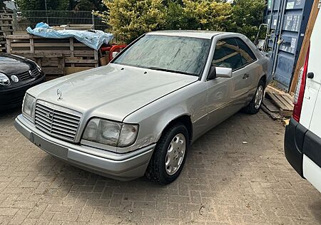 Mercedes-Benz 220 220CE Automatik/Klima