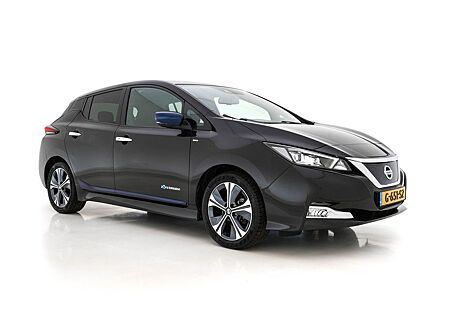 Nissan Leaf Tekna 40 kWh (INCL-BTW) Aut. *LEATHER-FABRI