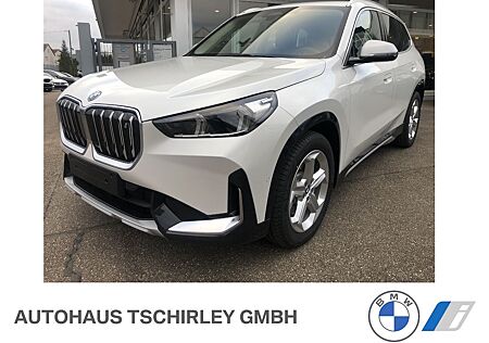 BMW iX1 xDrive30 xLine AHK 30% unter UPE *