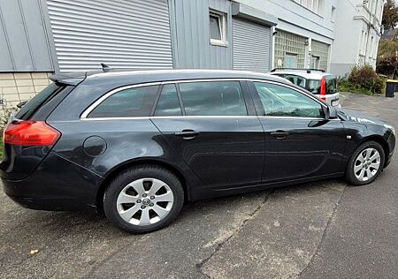 Opel Insignia A Sports Tourer Active