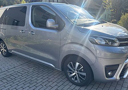 Toyota Pro Ace Proace (Verso)
