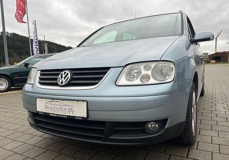 VW Touran Volkswagen Goal/PDC/NAVI/TEMPOMAT/1.HAND