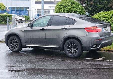 BMW X6 xDrive35d -