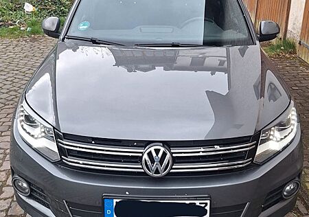 VW Tiguan Volkswagen 2.0 TDI 130kW DSG 4MOT BMT Exclusive ...