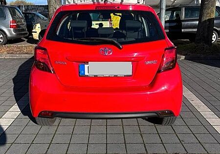 Toyota Yaris 1,4-l-D-4D Edition-S Edition-S