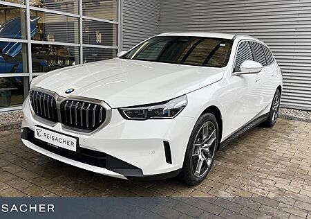 BMW 520d A xDrive Tou AHK,DA+,Autom