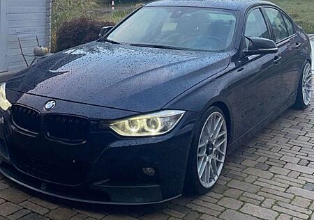 BMW 328i Luxury Line Luxury Line