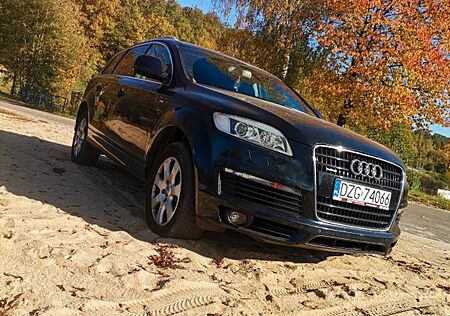 Audi Q7 3.0 TDI (DPF) quattro tiptronic -